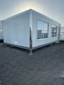 البيوت الجاهزة المتنقلة